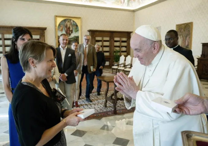 Anne Abruzzi, membre du Conseil synodal de l'EERV, qui rencontrait le pape avec une délégation œcuménique.