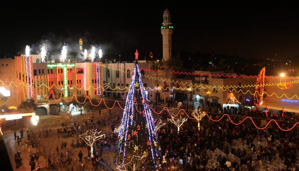 La Place de la Mangeoire, à Bethléem, lors des célébrations de Noël en 2011. / Keystone / Abed Al Hashlamoun