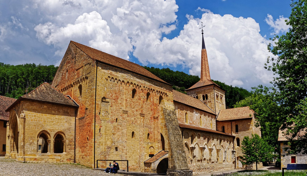 L&#039;abbatiale de Romainmôtier / SofieLayla Thal de Pixabay