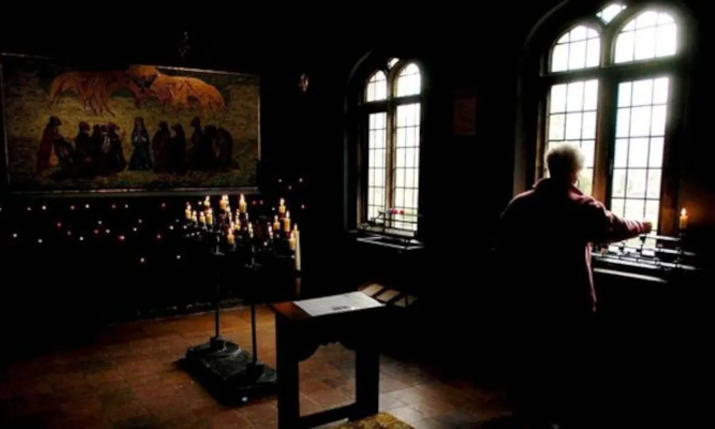 KEYSTONE - CHRIS RADBURN