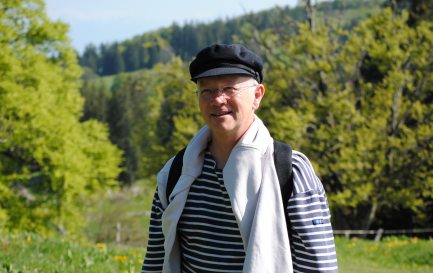 Jean-Philippe Calame, pasteur dans l&#039;EREN depuis 40 ans, il est accompagnateur spirituel ignatien à l&#039;Entre2, et membre de la Fraternité internationale et oecuménique du Bon Samaritain / © DR